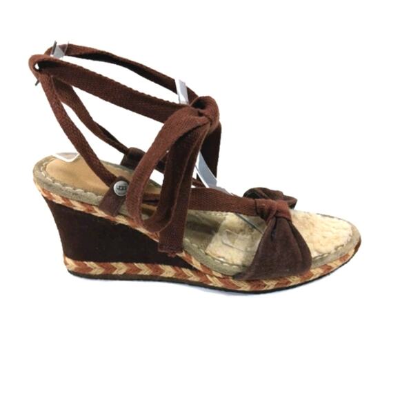 SS1609 GUC $135 UGG Boho Chic Amelie Espadrille size 9 - Picture 1 of 9
